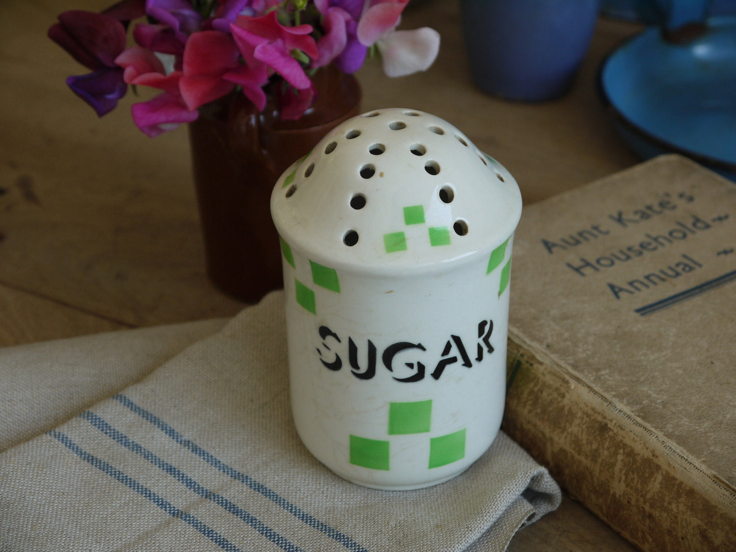 Art Deco Sugar Shaker - Vintage Sugar Shaker - Vintage Sugar Shifter - Vintage Sugar Pot - Vintage Sugar Sifter Sugar Shaker Vintage 1930S