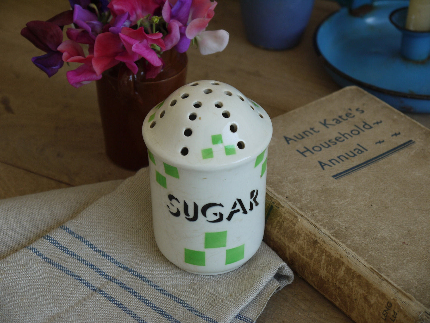 Art Deco Sugar Shaker - Vintage Sugar Shaker - Vintage Sugar Shifter - Vintage Sugar Pot - Vintage Sugar Sifter Sugar Shaker Vintage 1930S