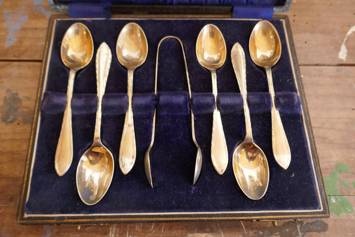 Vintage Set of 6 Silver Plated Tea Spoons and Sugar Tongs  - Antique Spoons - Vintage Teaspoons - Teaspoons - Vintage teaspoons