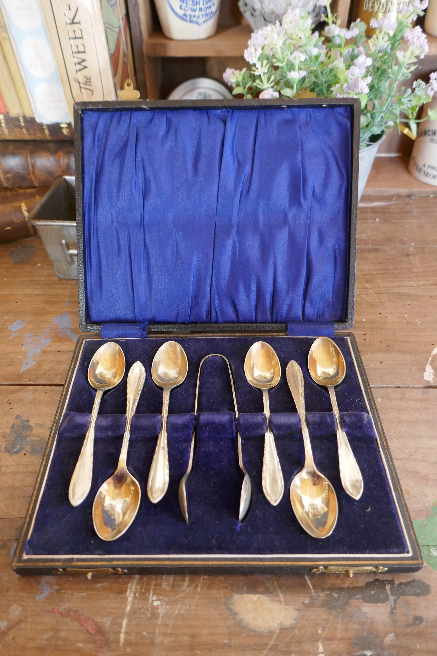 Vintage Set of 6 Silver Plated Tea Spoons and Sugar Tongs  - Antique Spoons - Vintage Teaspoons - Teaspoons - Vintage teaspoons