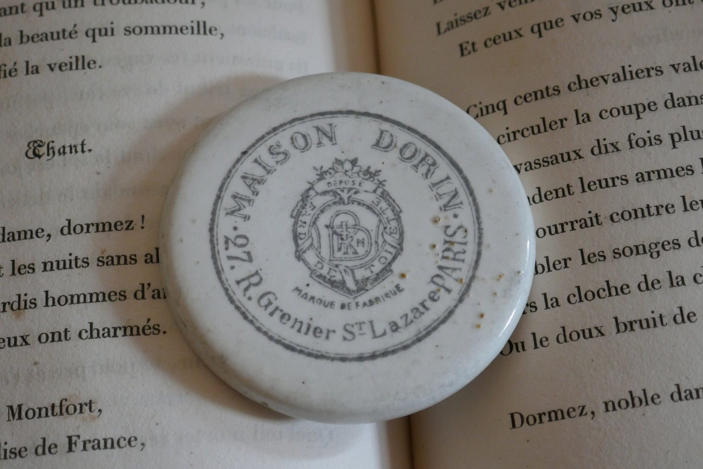 Antique Advertising Pot - Antique Maison Dorin Paris Transfer Printed Victorian Pot Lid - Circa 1890 - Antique Advertising - Farmhouse Decor