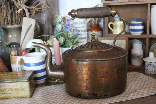 Antique Copper Kettle, Copper Kettle, Antique Copper Teapot, Antique Copper Tea Kettle, Copper stove Kettle, Antique kitchenware, Tea Kettle