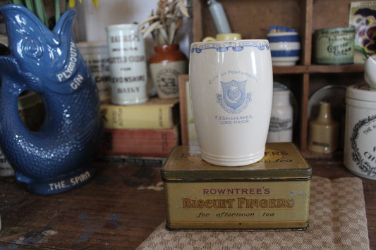 Queen Cup - Coronation ware - Queen Tea Cup - Vintage Queen - British Tea Cup - English Tea Set - Queen Elizabeth II