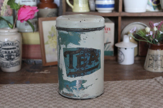 Vintage Storage Tin, Vintage Canister, Storage Tin, Tea Storage Tin, Rustic Tin, Kitchen decor, Kitchen Storage tins, Farmhouse, Tea Caddie