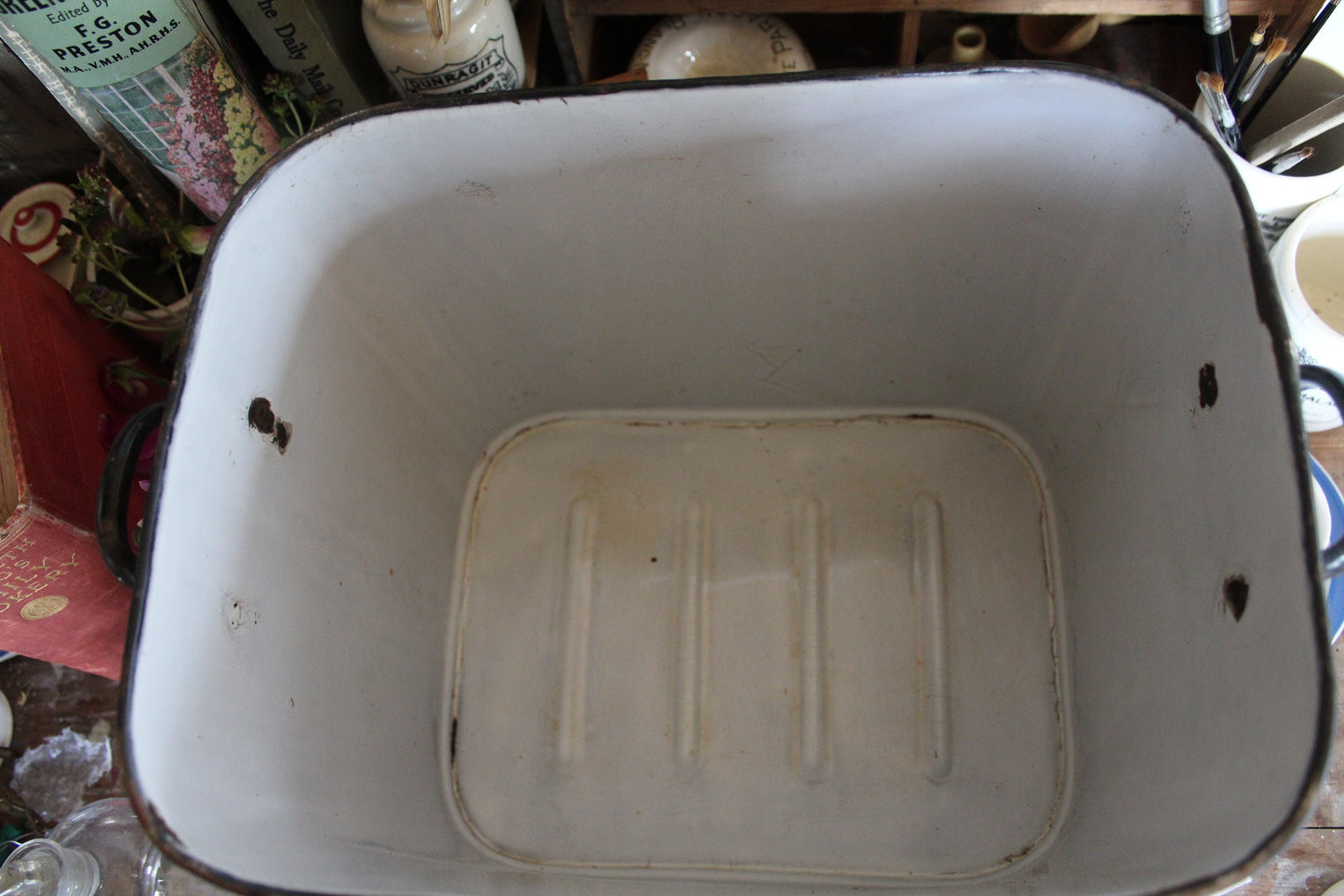 Vintage Bread Bin, White Enamel Bread Box, White Bread Bin, English Bread Box, English Enamel, Enamel Bread Box, Kitchen Canister, Kitchen