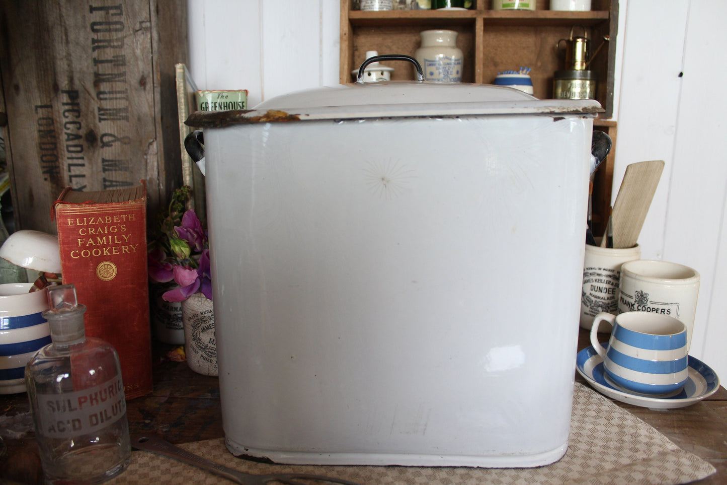 Vintage Bread Bin, White Enamel Bread Box, White Bread Bin, English Bread Box, English Enamel, Enamel Bread Box, Kitchen Canister, Kitchen