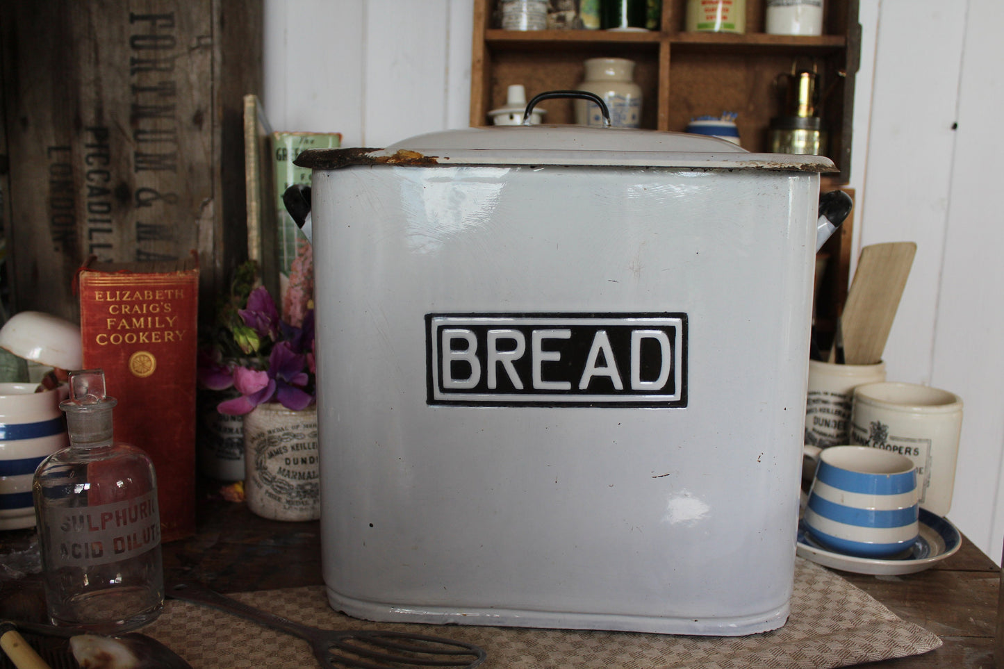 Vintage Bread Bin, White Enamel Bread Box, White Bread Bin, English Bread Box, English Enamel, Enamel Bread Box, Kitchen Canister, Kitchen