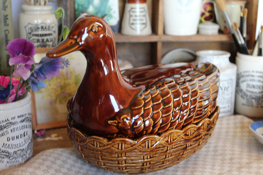 Rare Vintage Portmeirion Duck Terrine Egg Holder, Hen on Nest, Vintage Hen on Nest, Vintage Egg Holder, Farmhouse  Decor, Portmeirion Hen