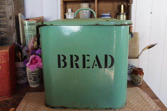 Vintage Enamel Bread Box, Rare Pastel Green Vintage Enamel Bread Box, Bread Bin, Green Bread Box, Green Bread Bin, Bread Box, kitchen decor