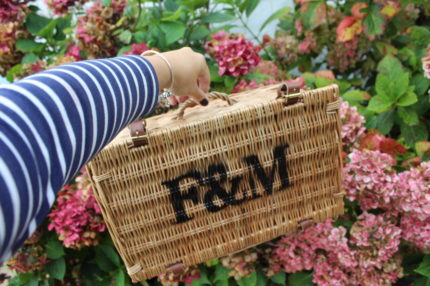 Fortnum and Mason Vintage Picnic Hamper, Vintage Picnic Hamper, Picnic Basket, Picnic Hamper, Vintage Basket, Fortnum and Mason Hamper