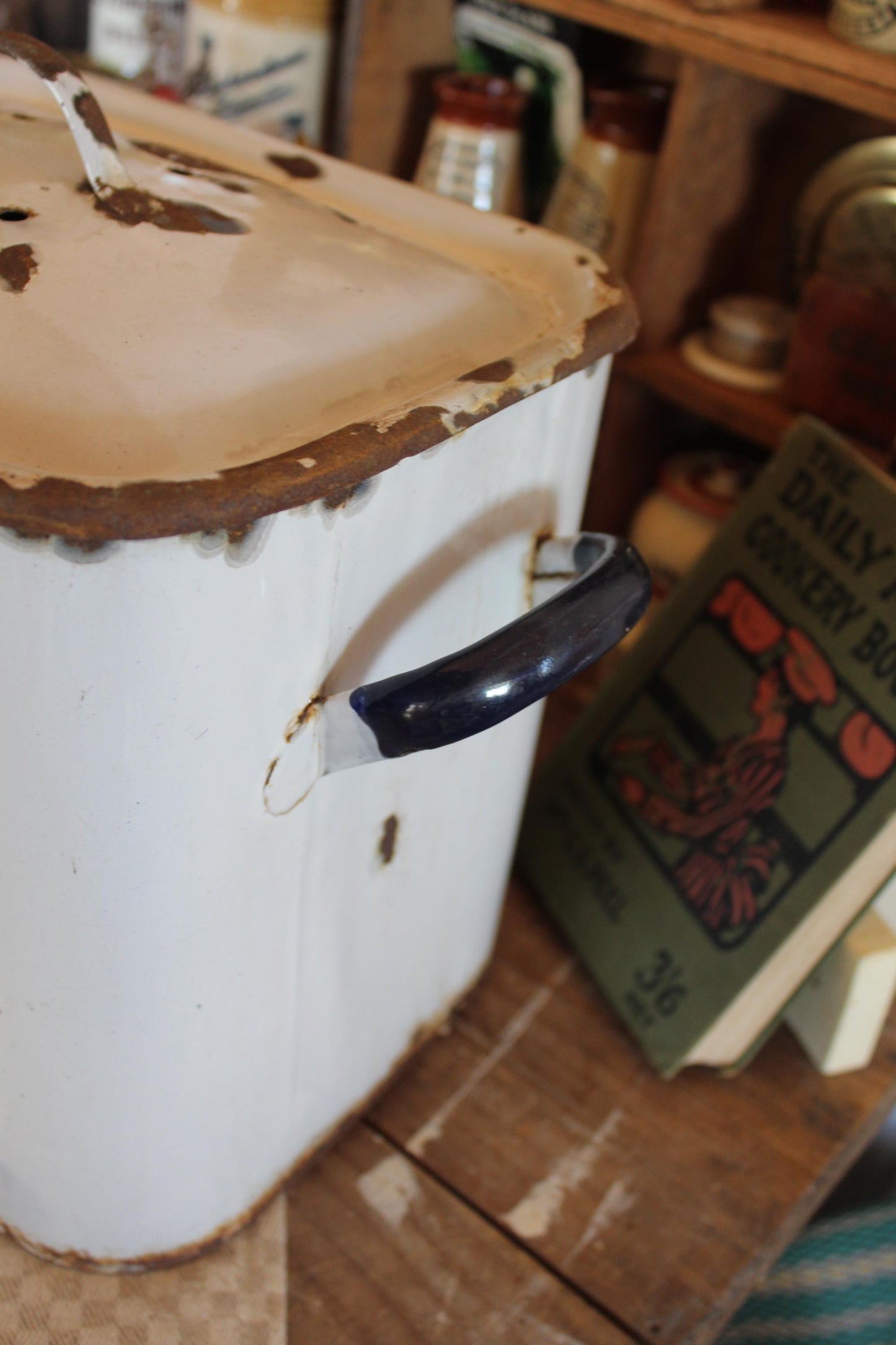 Unusual Small Size Vintage Enamel Bread Bin, White Enamel Bread Box, White Bread Bin, English Bread Box, English Enamel Bread Box, Kitchen